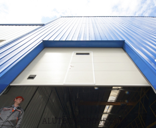 Промышленные ворота Алютех Protrend в Чегеме