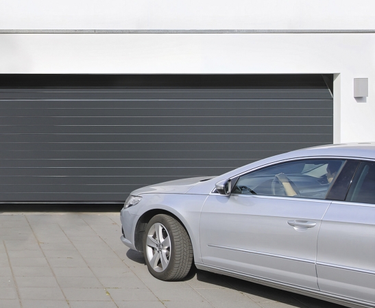 Секционные гаражные ворота в Чегеме